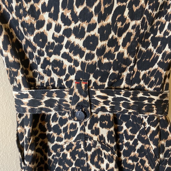 NWT Alice + Olivia Gorgeous Leopard Print Stretch Cotton Romper - Picture 13 of 16